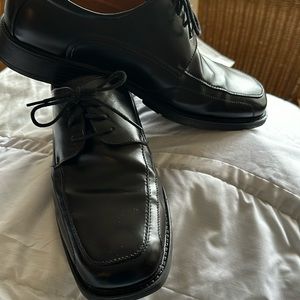 UV Signature Men's lace up SZ 12  Shoes